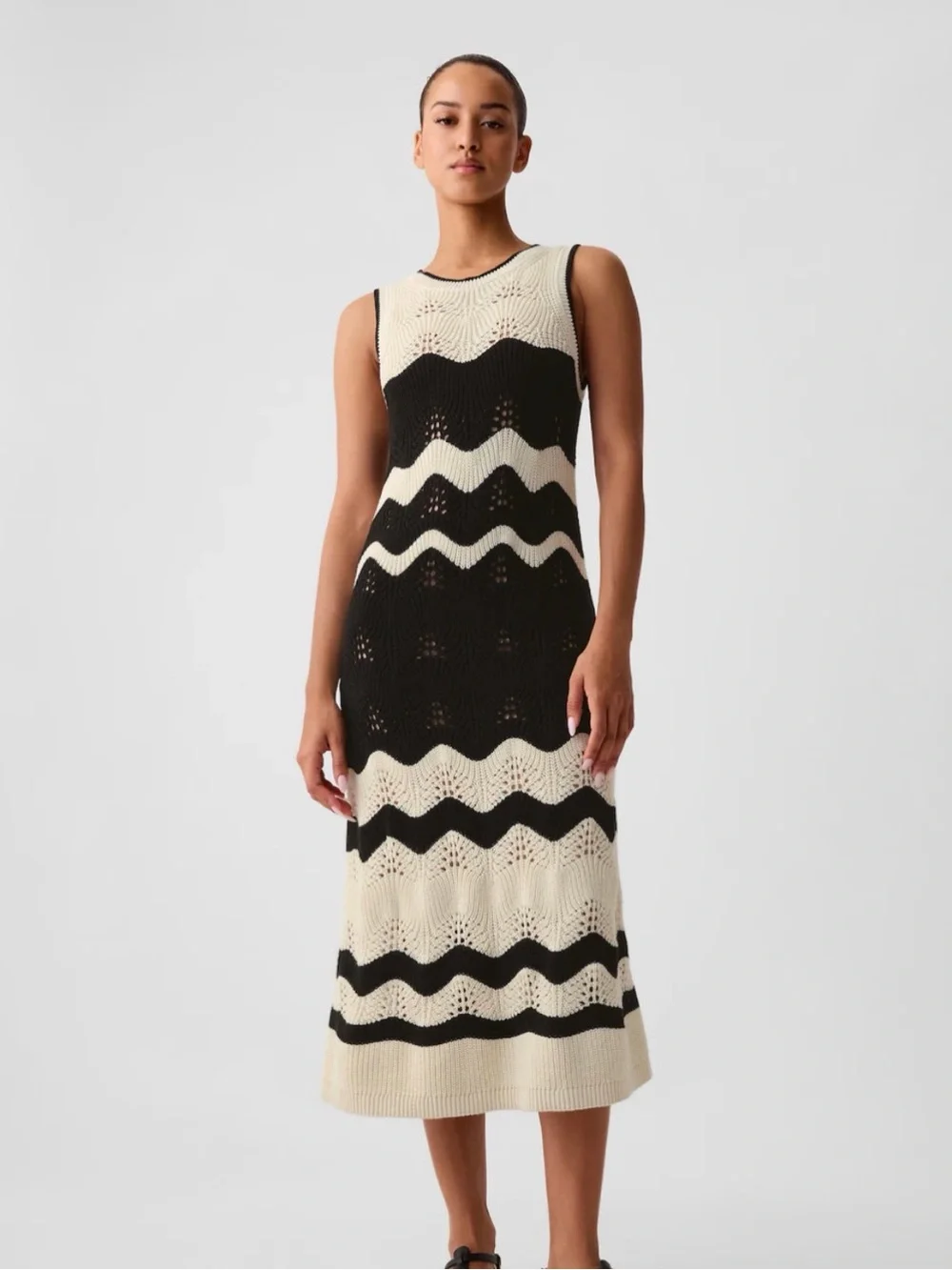 GAP Crochet Midi Sweater Dress Size L-Tall - Picture 2 of 10